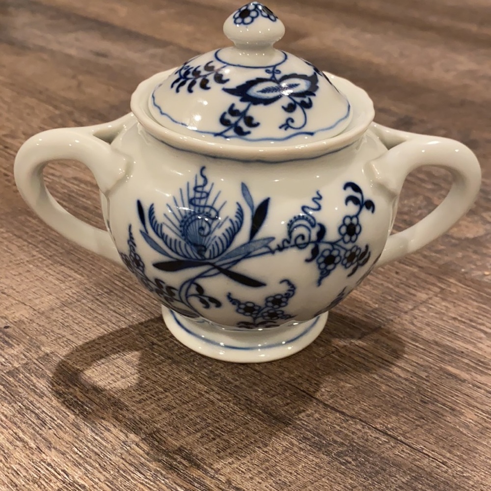Blue Danube Sugar Bowl with Lid